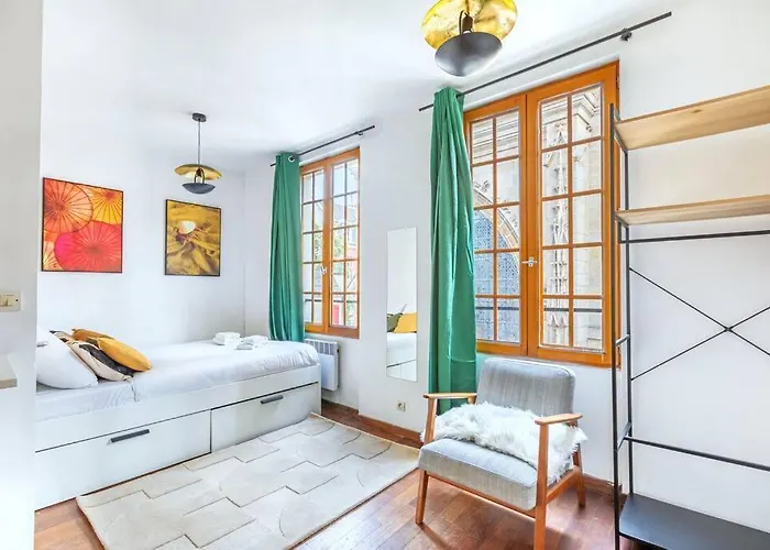 Intimiste Au Coeur Du Marais Historique 아파트 파리