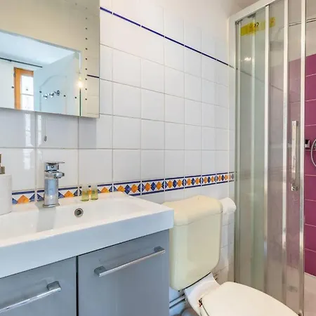 Appartement Intimiste Au Coeur Du Marais Historique